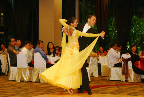 40th Anniversary Charity Dinner - photo 2
